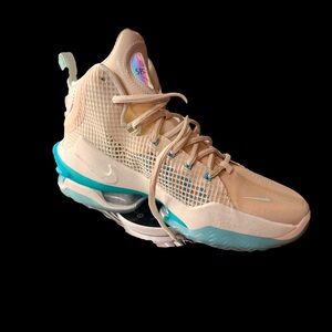 Nike “GT Jump” Sneakers with Teal Accents